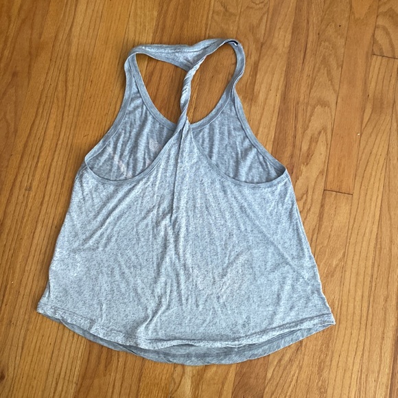 Nike twisted racerback tank - Picture 2 of 4
